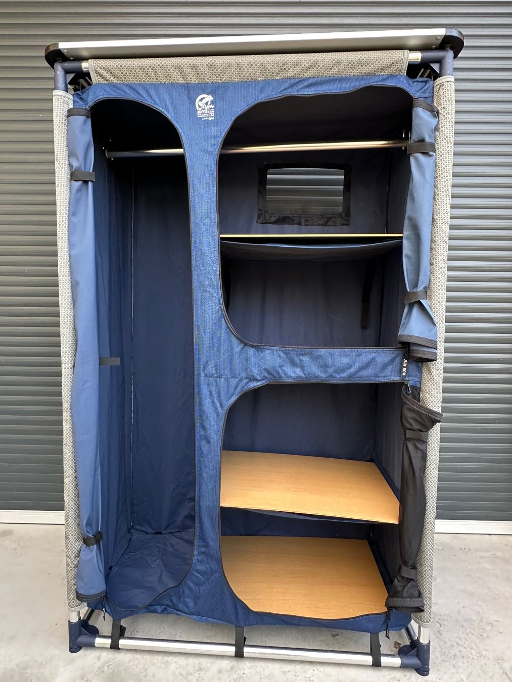 Armadi: Brunner Outdoor Kleiderschrank – Usato da Wigoltingen venduto da Magnusson 1