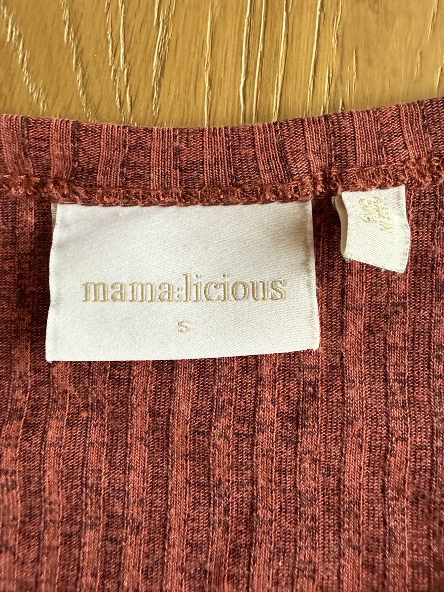 Maglioni & Felpe: Still- & Schwangerschaftsshirt Grösse S – Usato da Pragg-Jenaz venduto da gobrist 2