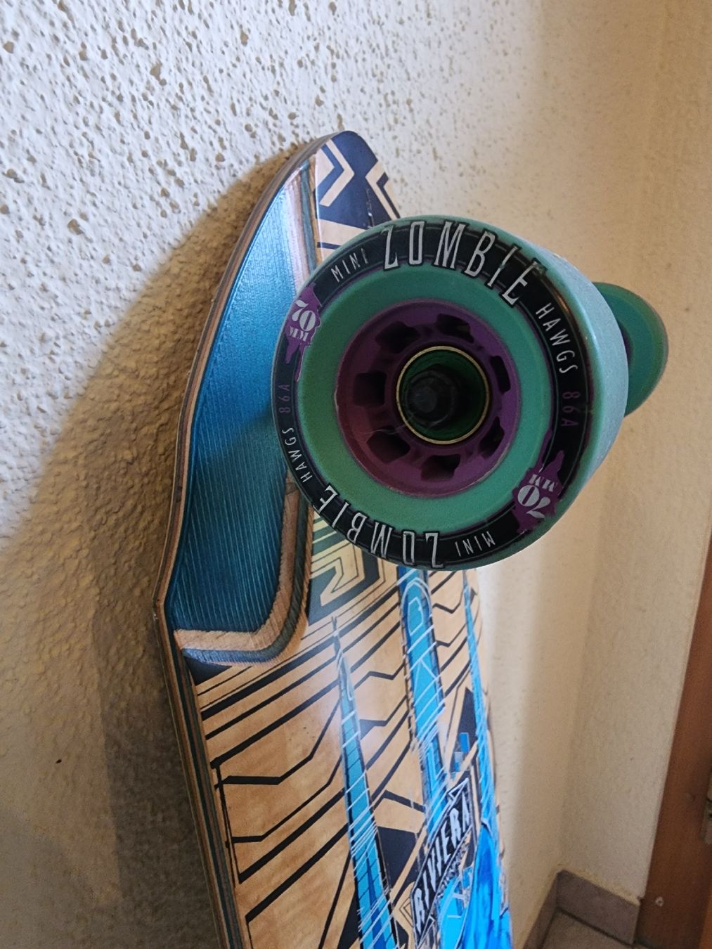 Skateboards: Longboard Riviera Wolf Design super Zustand – Usato da Berneck venduto da erato6 3