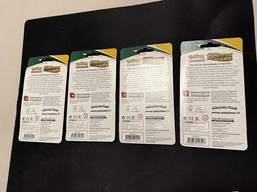 Pokémon Carte collezionabili: Artset Booster sous blister Évolution Céleste FR – Nuovo e nell'imballaggio originale da Lausanne venduto da Eliteshow 4