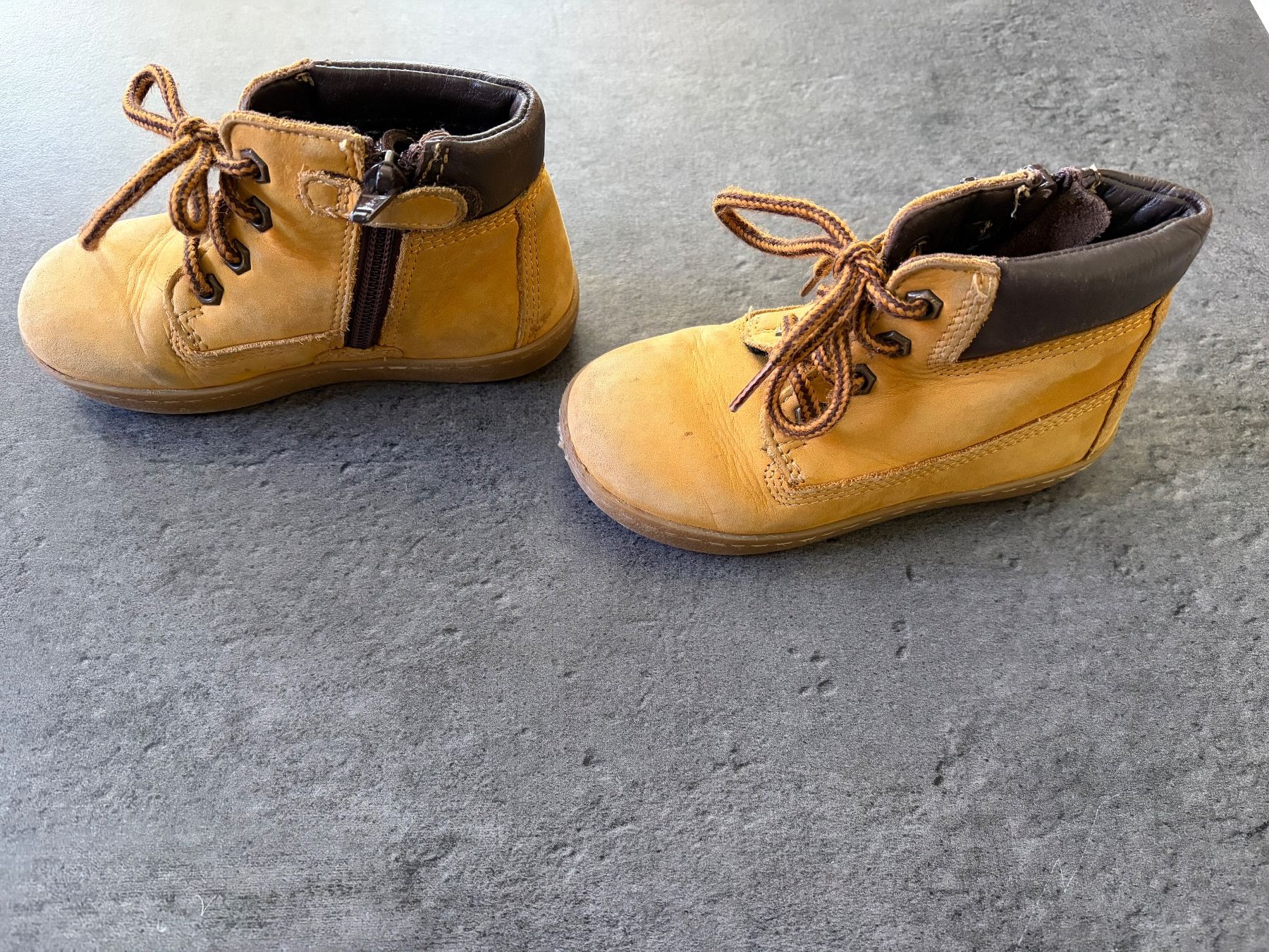 Elefanten Scarpe per ragazzi: Bottine elephanten taille 24 – Usato da Liddes venduto da Couik 2