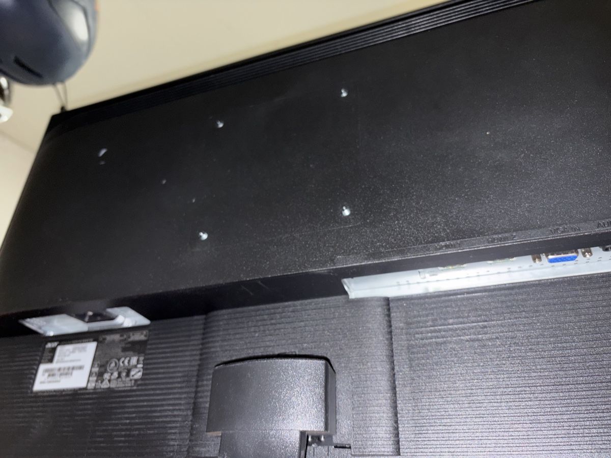 AOC Monitor: Monitor AOC CQ32G1, 32 Zoll! – Usato da Allschwil venduto da TomasUchiha 2