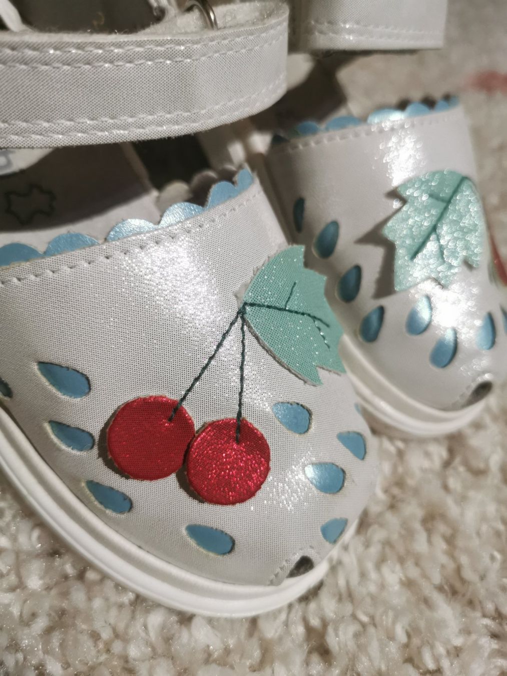 Scarpe per ragazze: Tombi Sandale Gr. 25 – Usato da Zürich venduto da Simfa 3