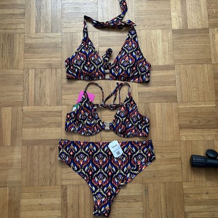 Lot de maillots de bain aubade neuf