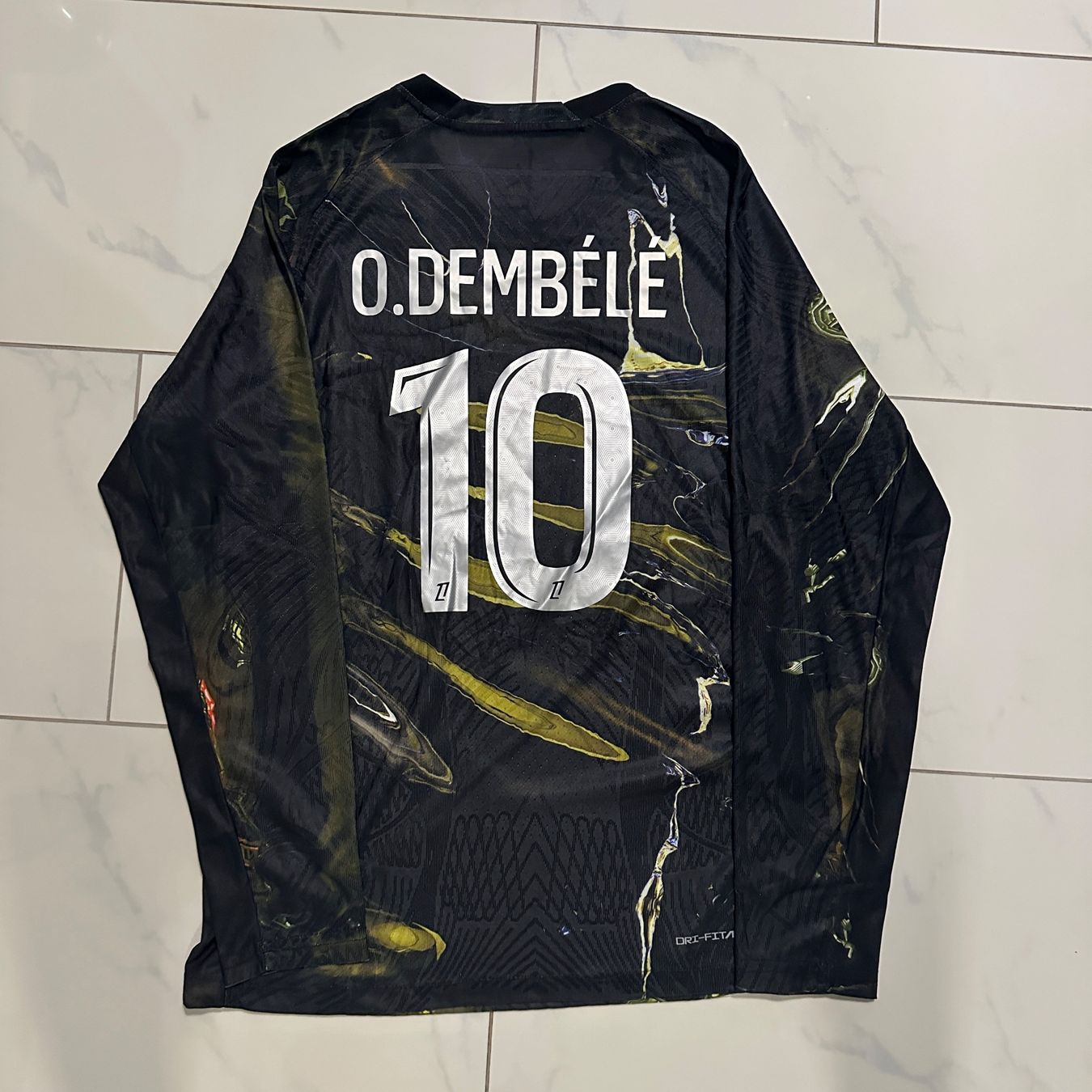 Nike Leibchen & Hosen: PSG Dembélé Langarmtrikot Grösse L – Neu (gemäss Beschreibung) aus Liestal von tha_dg6j 1