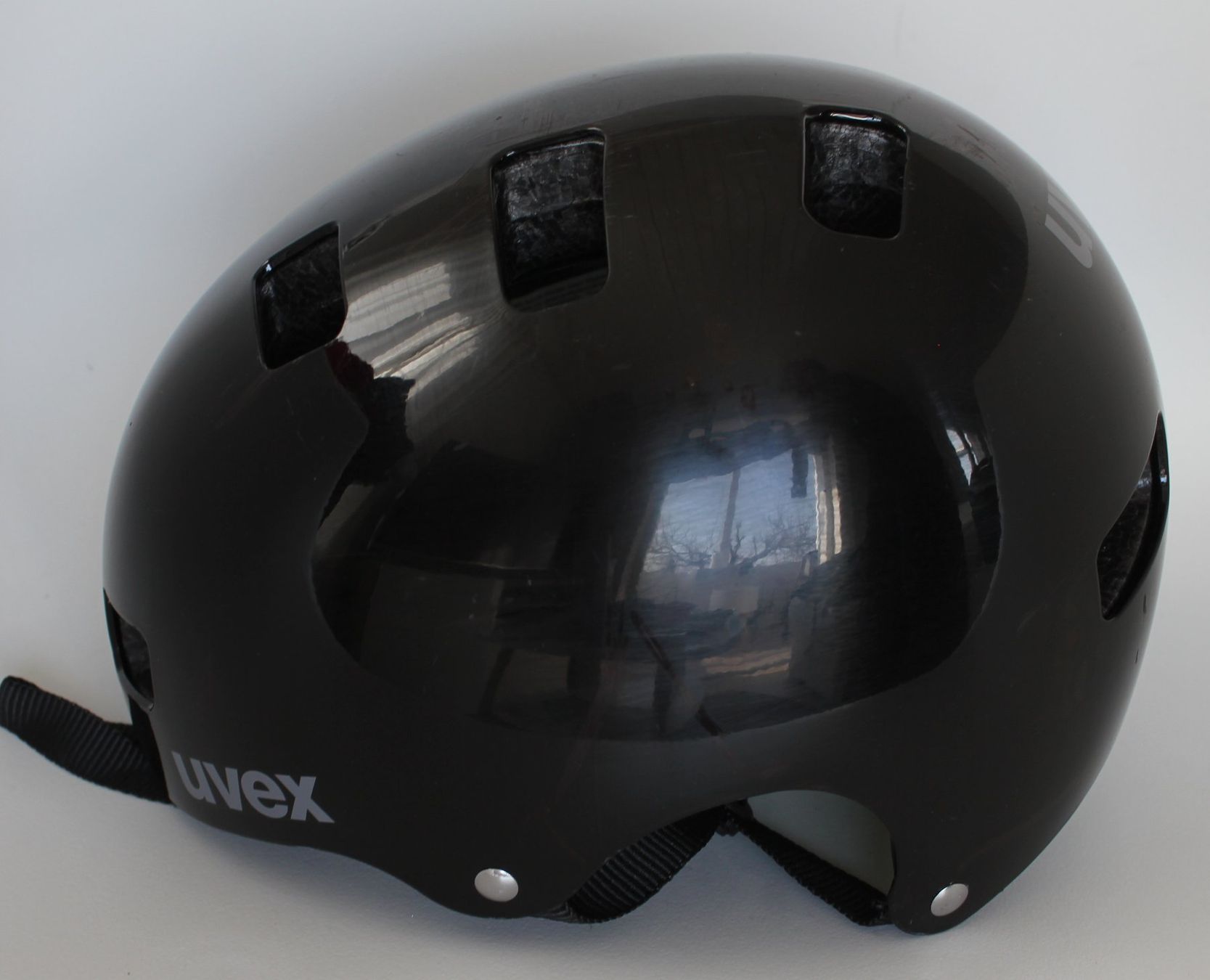 Uvex Caschi: Casque Uvex freestyle noir, taille 55 - 58 – Usato da Peseux venduto da Gilloss 1