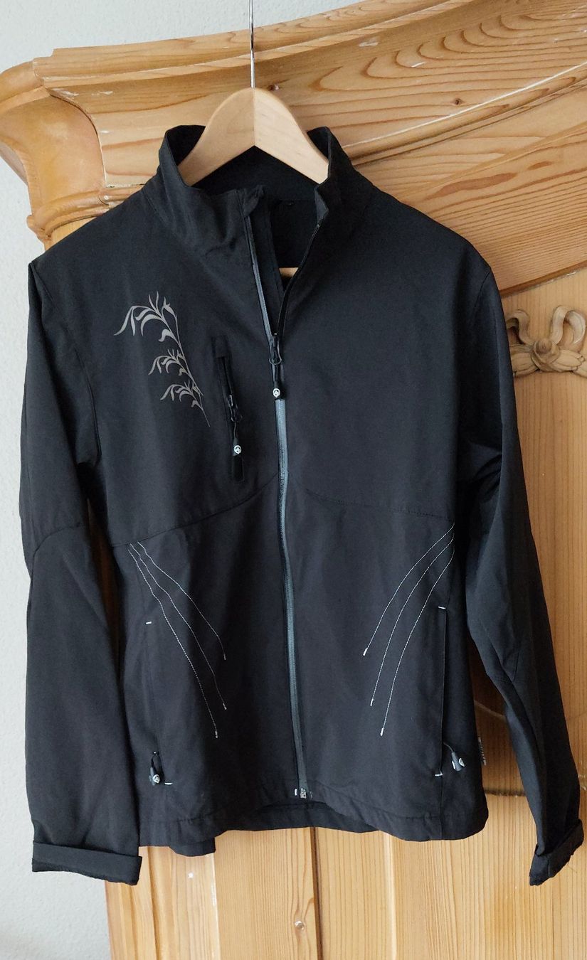 Giacche: Sportjacke – Usato da Winterthur venduto da Seelenmusik
