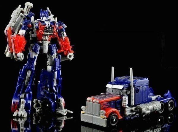Statuette: OPTIMUS PRIME - TRANSFORMERS - FIGUR - AUTOBOT ACTION FIGUR – Nuovo e nell'imballaggio originale da Kriens venduto da swissgadget