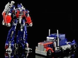 OPTIMUS PRIME - TRANSFORMERS - FIGUR - AUTOBOT ACTION FIGUR