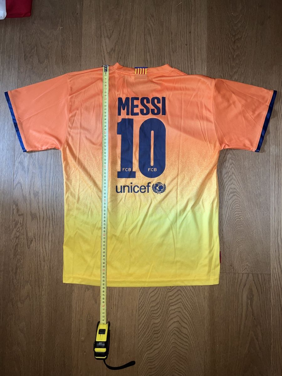 Nike Canottiere & Pantaloni: FC Barcelona Trikot #10 Messi | S-M – Usato da Basel venduto da Oloir