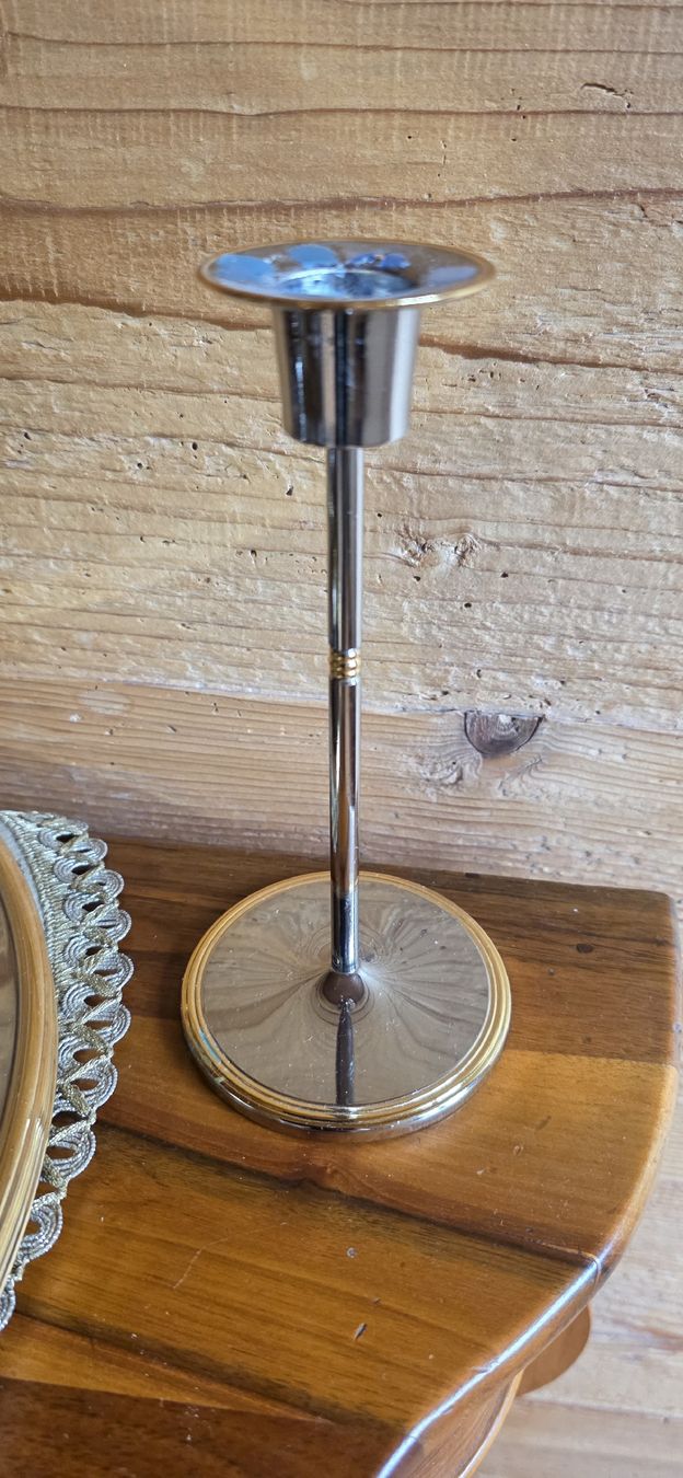 Set di piatti: HOGRI DESIGN, Platztellerset mit Kerzenständer – Usato da Wolfhalden venduto da Nati-Nati 2