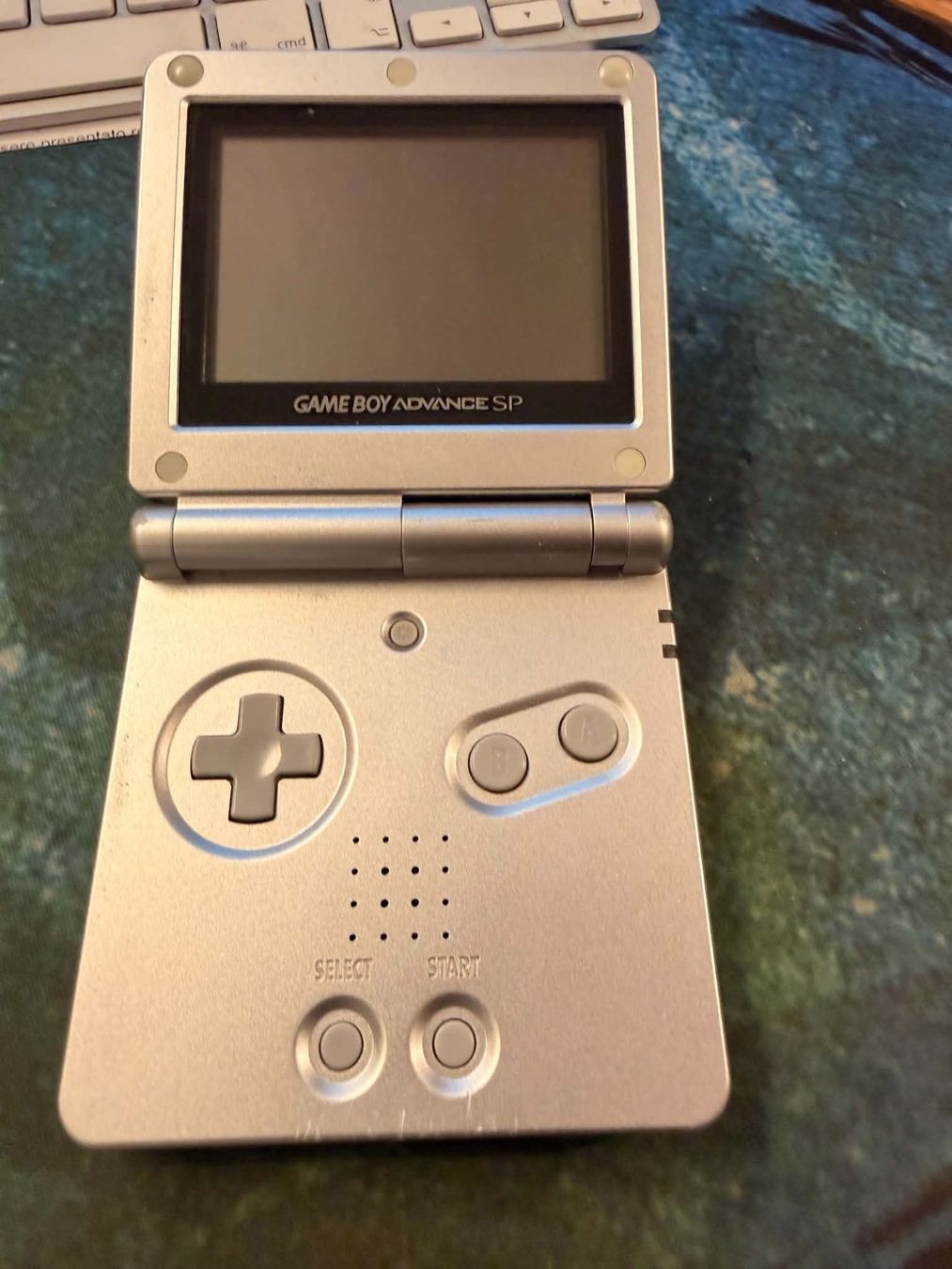 Nintendo Console: Nintendo Game Boy Advance SP – Usato da Giubiasco venduto da Ticinerd 2