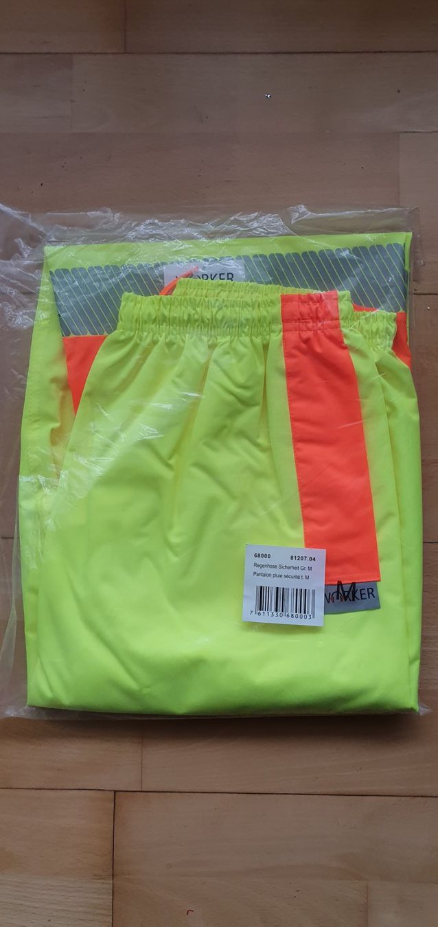 Hosen: Regenhose Gr. M / Worker Arbeits- / Sicherheitshose; NEU – Neu und originalverpackt aus Rothenburg von Bleonhard