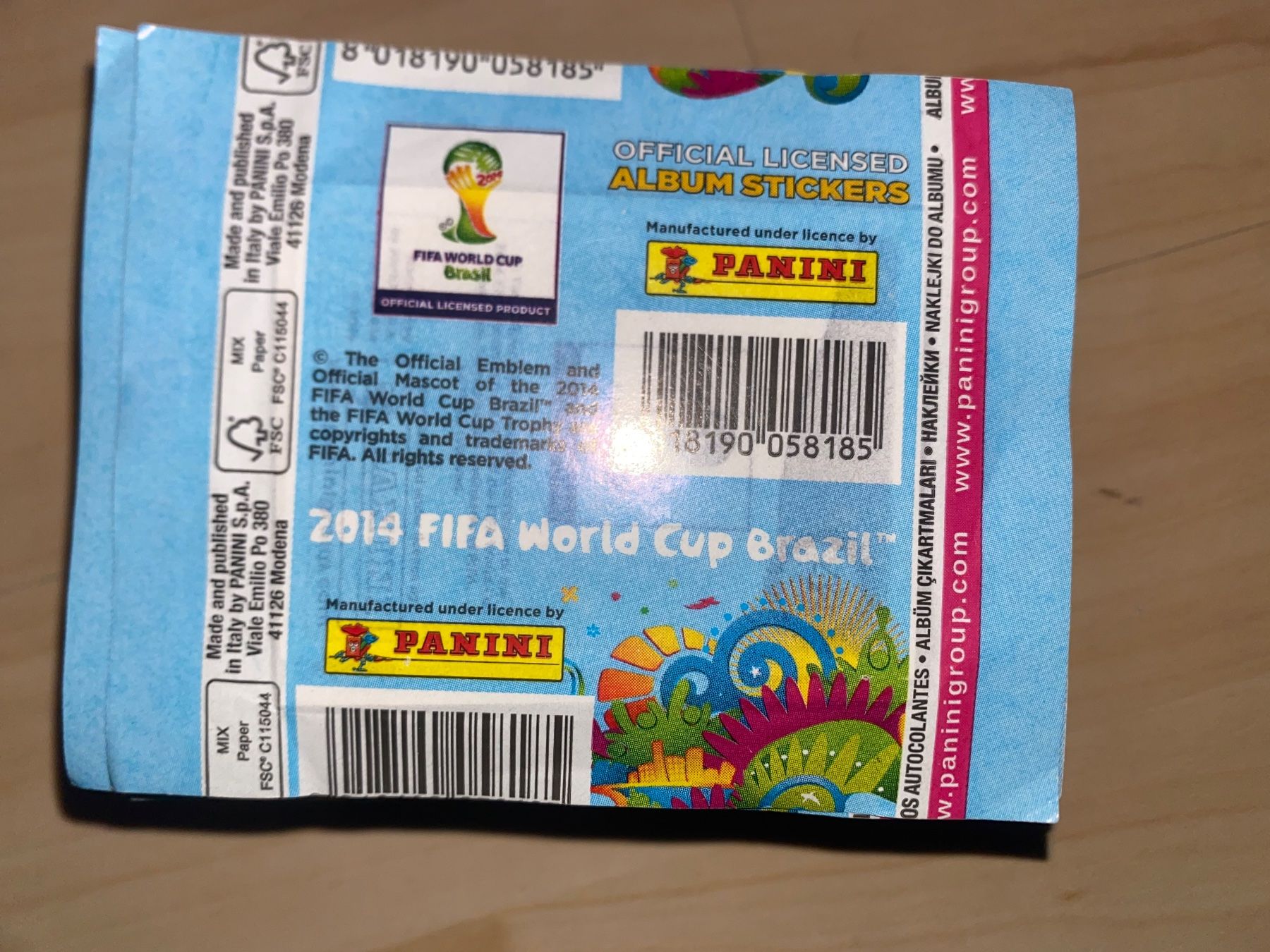 Panini Carte collezionabili: Panini WM 2014 Tüten - Preis Pro Tüte – Nuovo e nell'imballaggio originale da Unterlunkhofen venduto da PaniNicola 1
