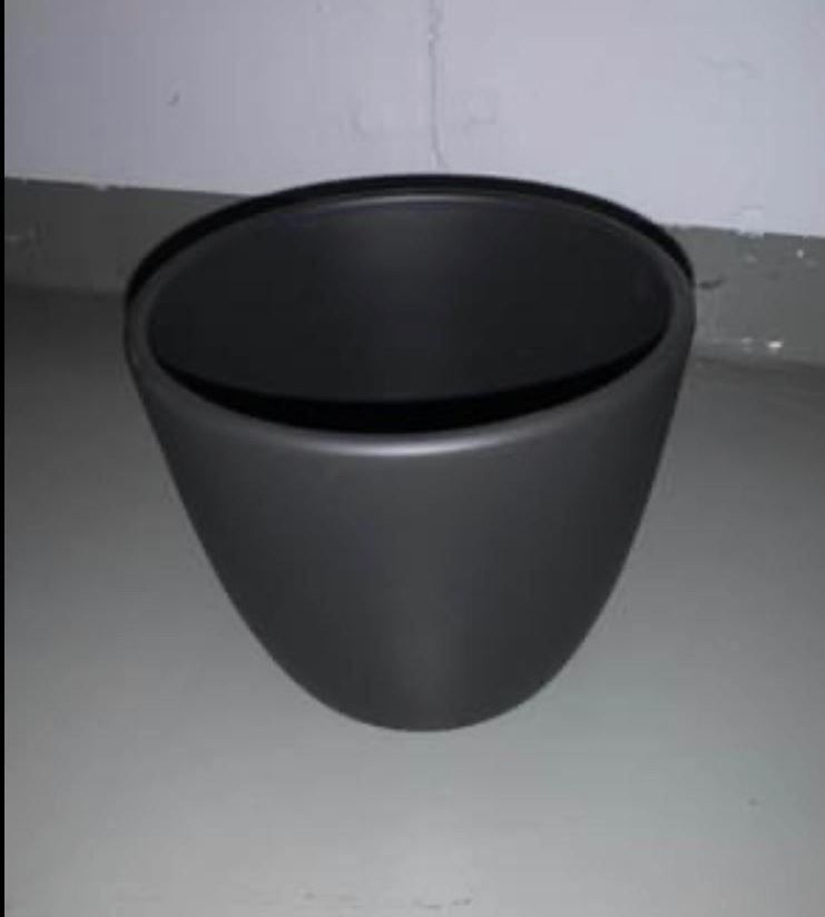 Pots de fleurs: Blumentopf – D'occasion à Gossau par buendnerin21