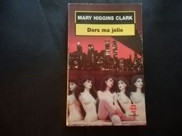 Mary Higgins Clark, Dors ma jolie, livre de poche parfait.