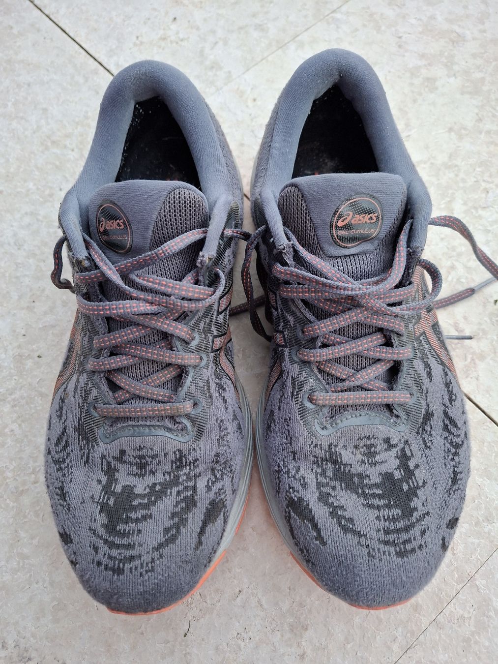 Asics Scarpe da uomo: basket asics gel taille 41,5 – Usato da Chavannes-de-Bogis venduto da senator635