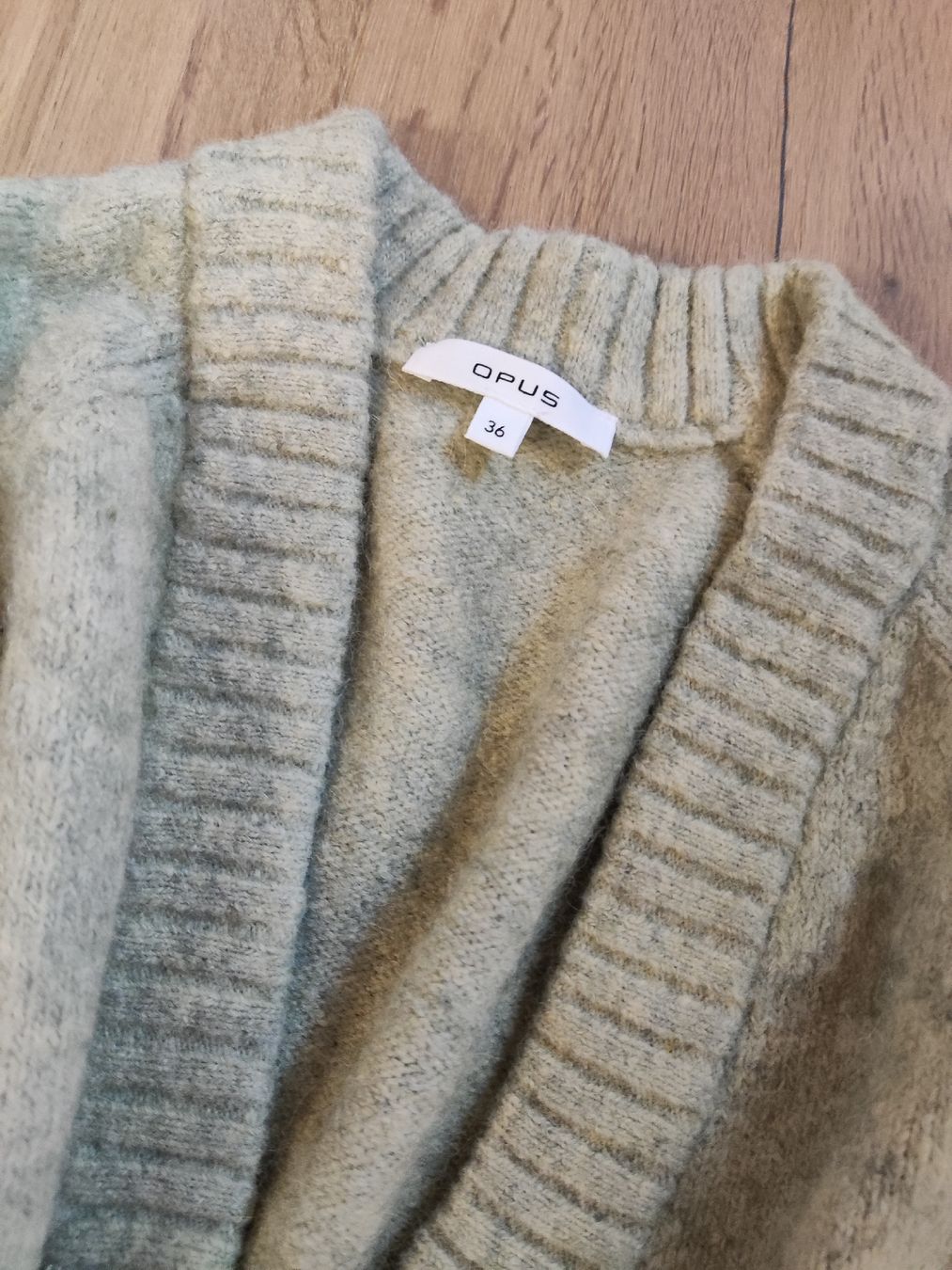 Opus Pullover & Sweatshirts: Opus Strickjacke Dassi, Gr. 36, hellgrün, Top Zustand! – Gebraucht aus Mörschwil von nemo1975 1