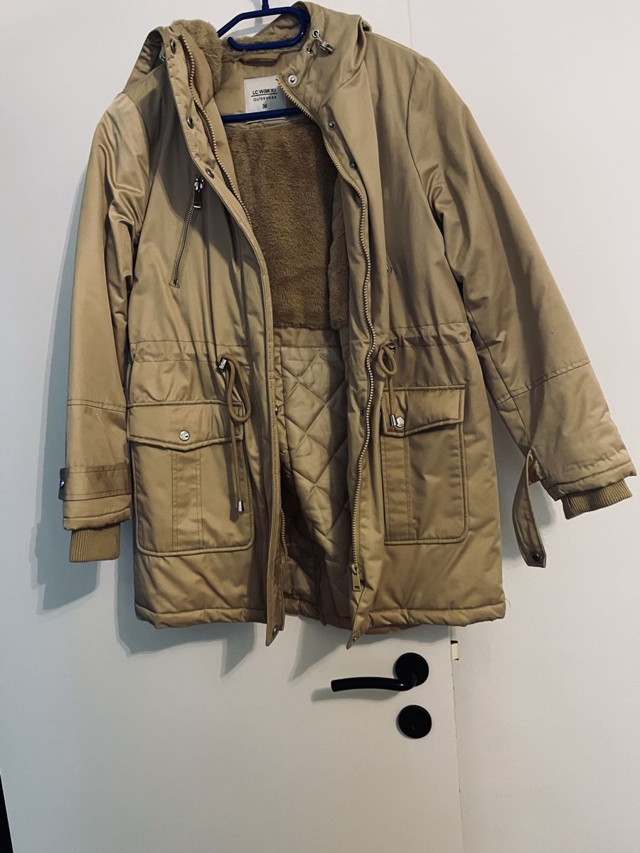 Vestes: Ich verkaufe eine Damen Winterjacke – D'occasion à barbengo par gatto04 1