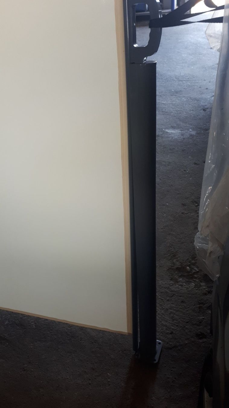 Tende: Windabweiser zugstore – Nuovo e nell'imballaggio originale da Menzberg venduto da elm_q9ff