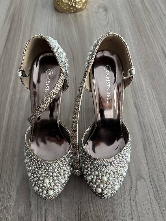 Scarpe da donna: Schuhe Nr 36 – Usato da Dänikon ZH venduto da tug_m9b6 2