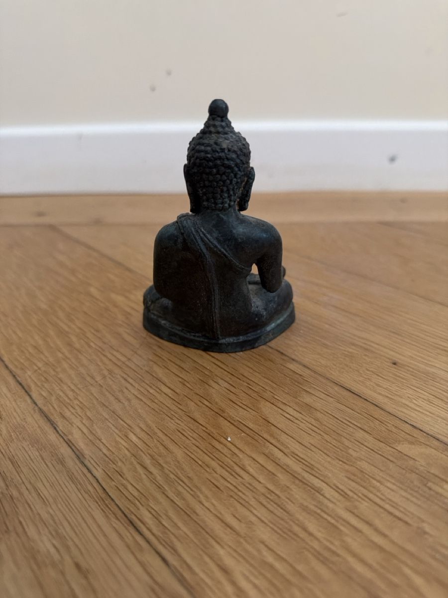 Statuette: Buddha Figur sitzend Metall – Usato da Olten venduto da Sime33 2