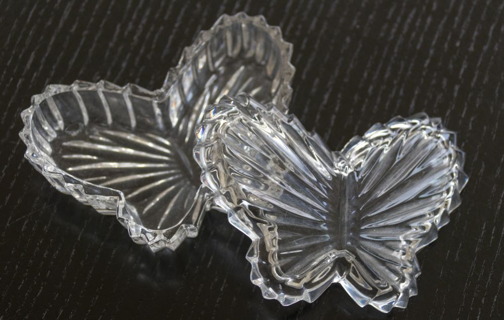 Toutes les décorations: Glasdose in Schmetterlingsform – D'occasion à Sempach Station par Semion 2