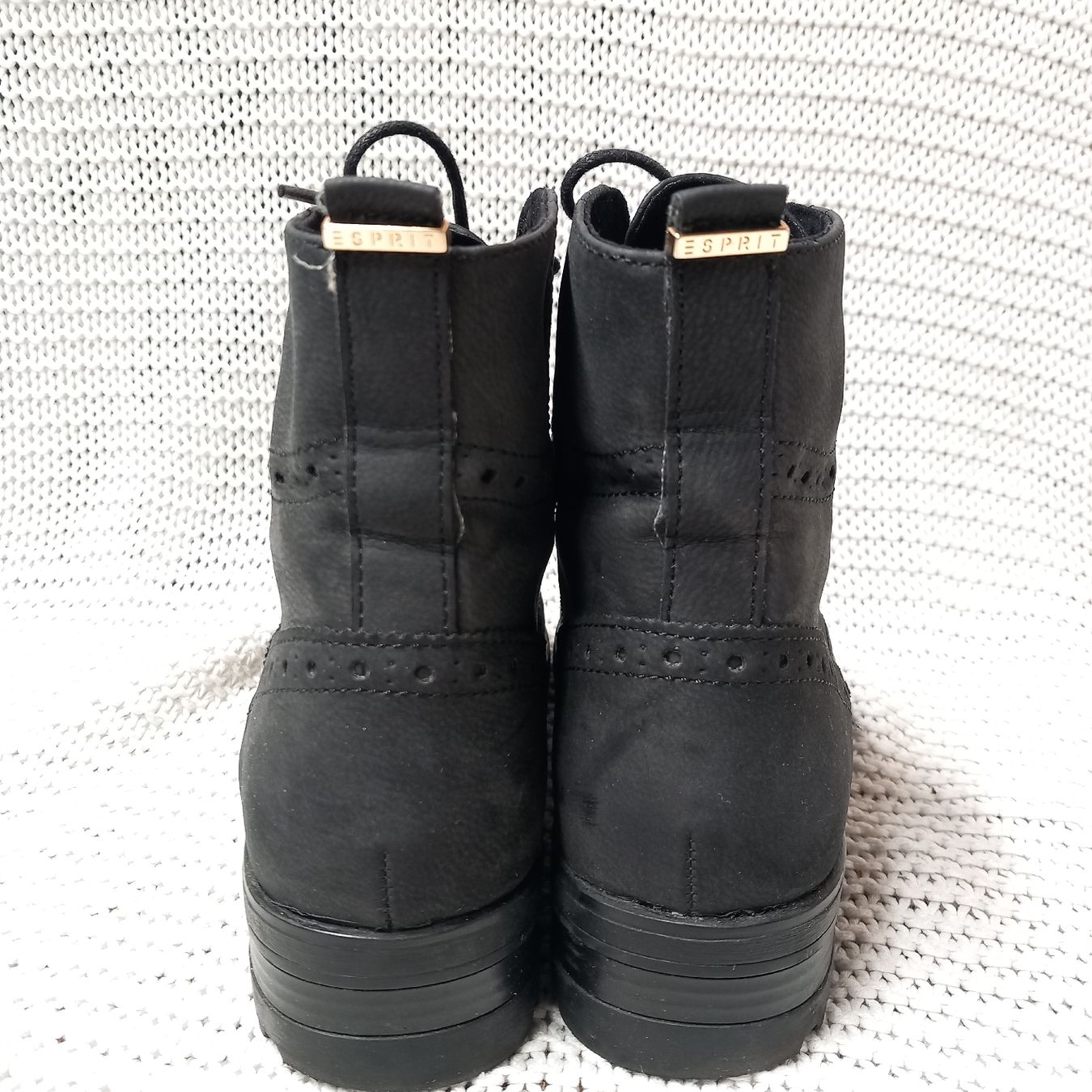 Esprit Scarpe da donna: Esprit Stiefeletten/ Schnürschuhe Gr.38 schwarz – Usato da Gwatt (Thun) venduto da umwelt-brocki 3