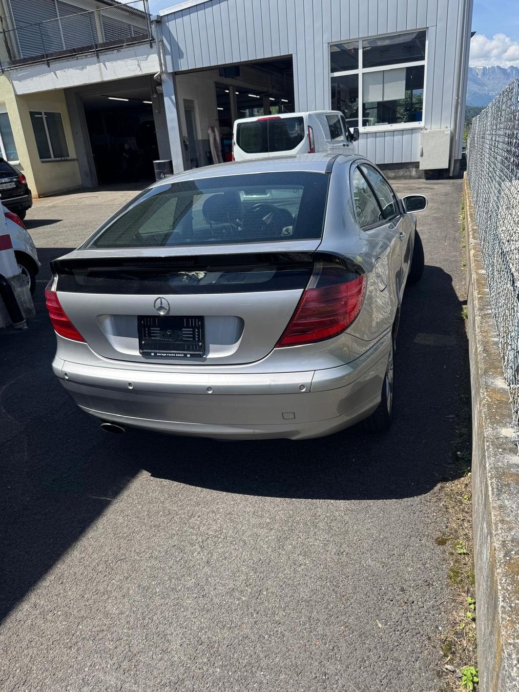 Mercedes-Benz Automobili: Mercedes-Benz 200 Coupe – Usato da Weite venduto da Auto_Plattis 3