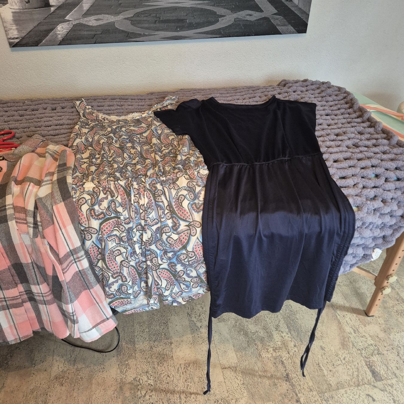 Lotti di vestiti: Damenkleider – Usato da näfels venduto da vrenit 7