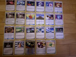 23 Pokemon Trainer Karten gemischt Zustand 
