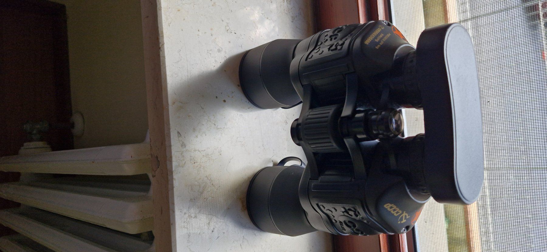 Jumelles: Binocolo 10x50, con custodia, usato – D'occasion à La Chaux-de-Fonds par Asc_rh6s