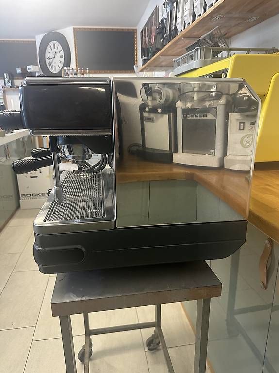 Macchine per caffè & Macchine per espresso: La Cimbali M32 Bistro  – Usato da Zürich venduto da Hyuga 2