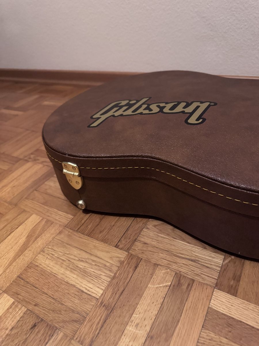 Gibson Musikinstrumente: Gibson SG Bass Original Brown Case – Neu und originalverpackt aus Greifensee von ann_ms2c 6