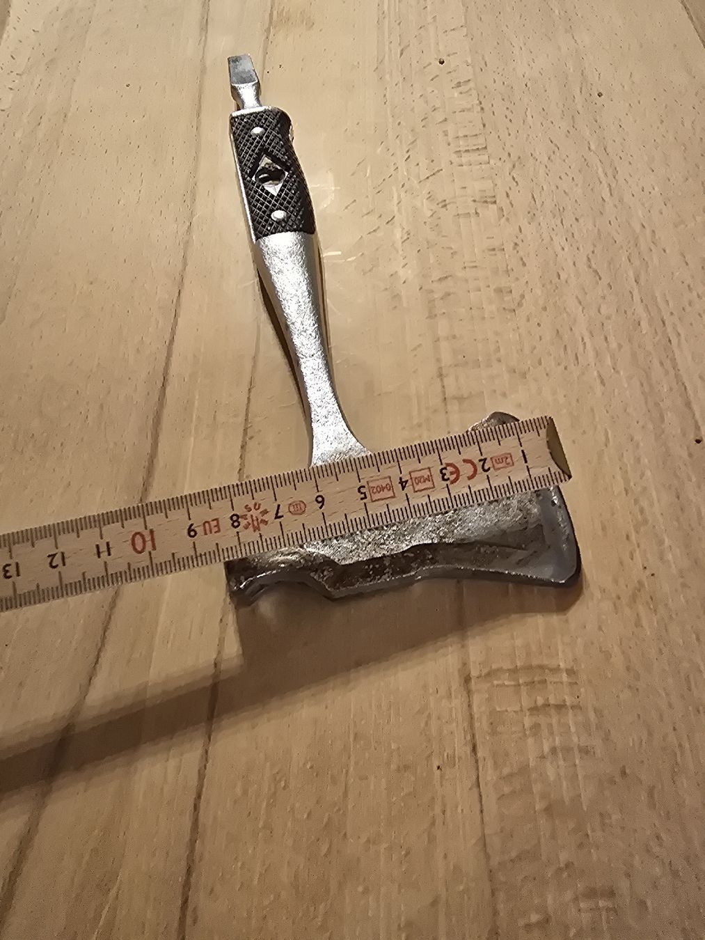 Tutti gli attrezzi: Multifunktionswerkzeug Beil Hammer Solingen gebraucht – Usato da Romanshorn venduto da car_hx67 6