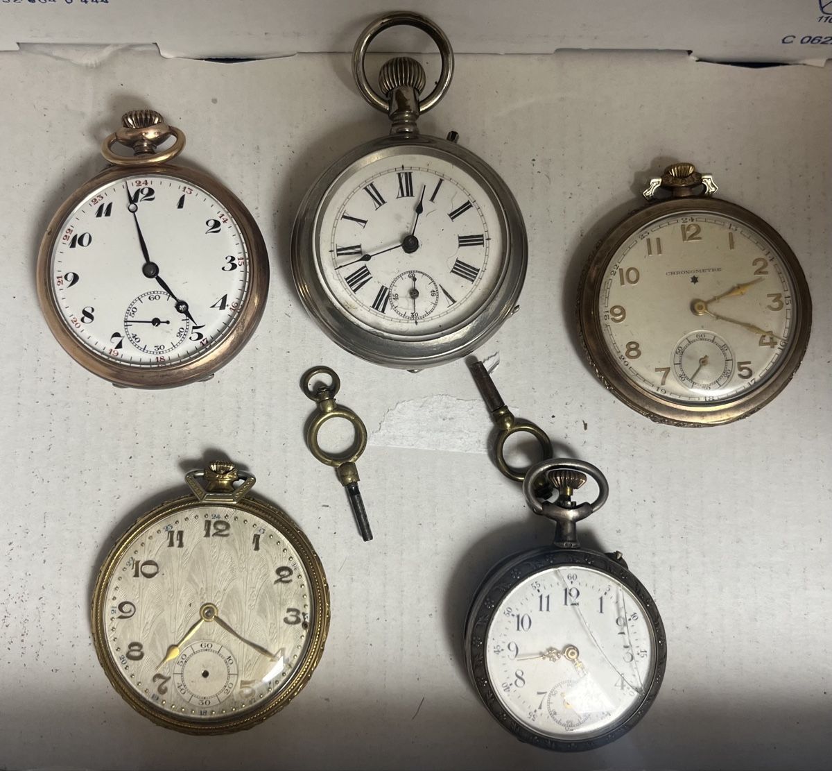 2 Montres à Gousset Anciennes En Argent - À Réparer Ou Pour Collection - Occasion Très Bon état