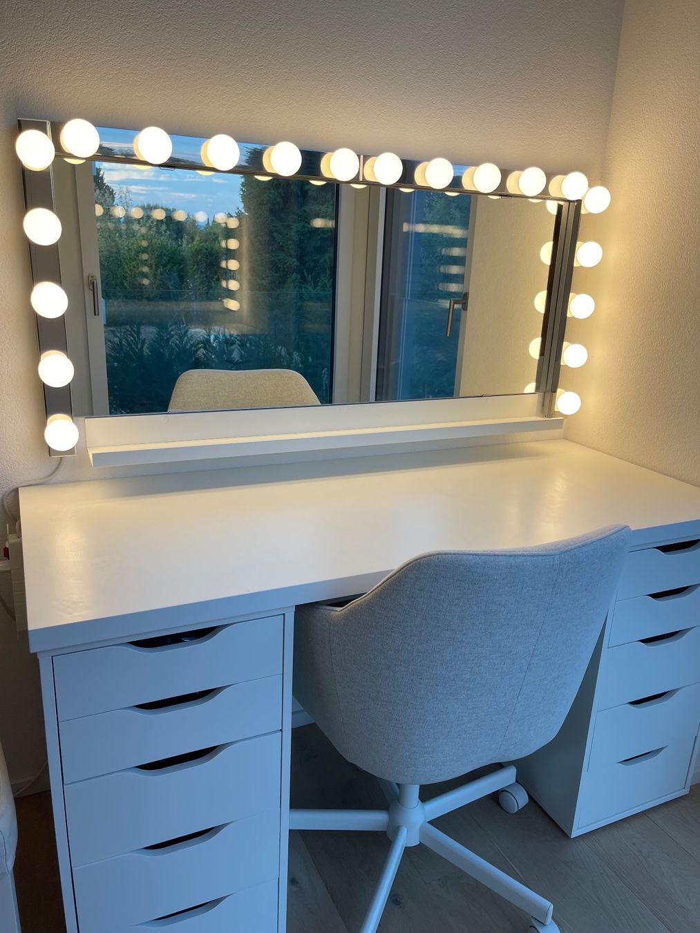 Ikea Spiegel: MIRROIR avec éclairage LED – Neu (gemäss Beschreibung) aus Bellmund von son_t2lb