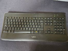 LOGITECH Wireless Tastatur Beleuchtet  K800