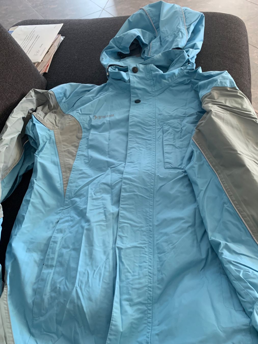 Giacche: Tolle Regenjacke 164 – Usato da Buelach venduto da Joeggu0