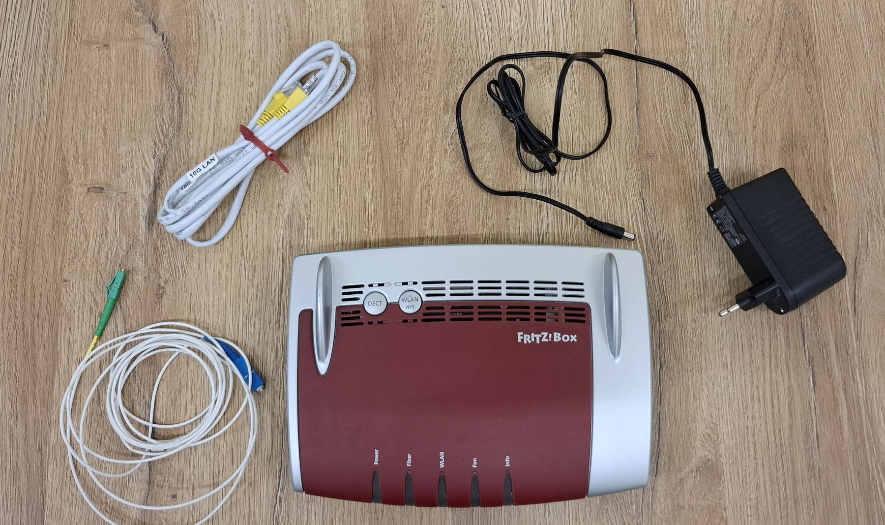 Fritz Modem & Router: Fritzbox 5490 – Usato da Bern venduto da Laserchen24