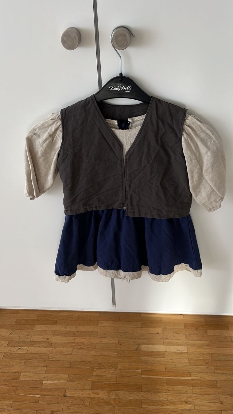 Costumi: Fastnachtskleid Kind – Usato da Rothenburg venduto da Michi083