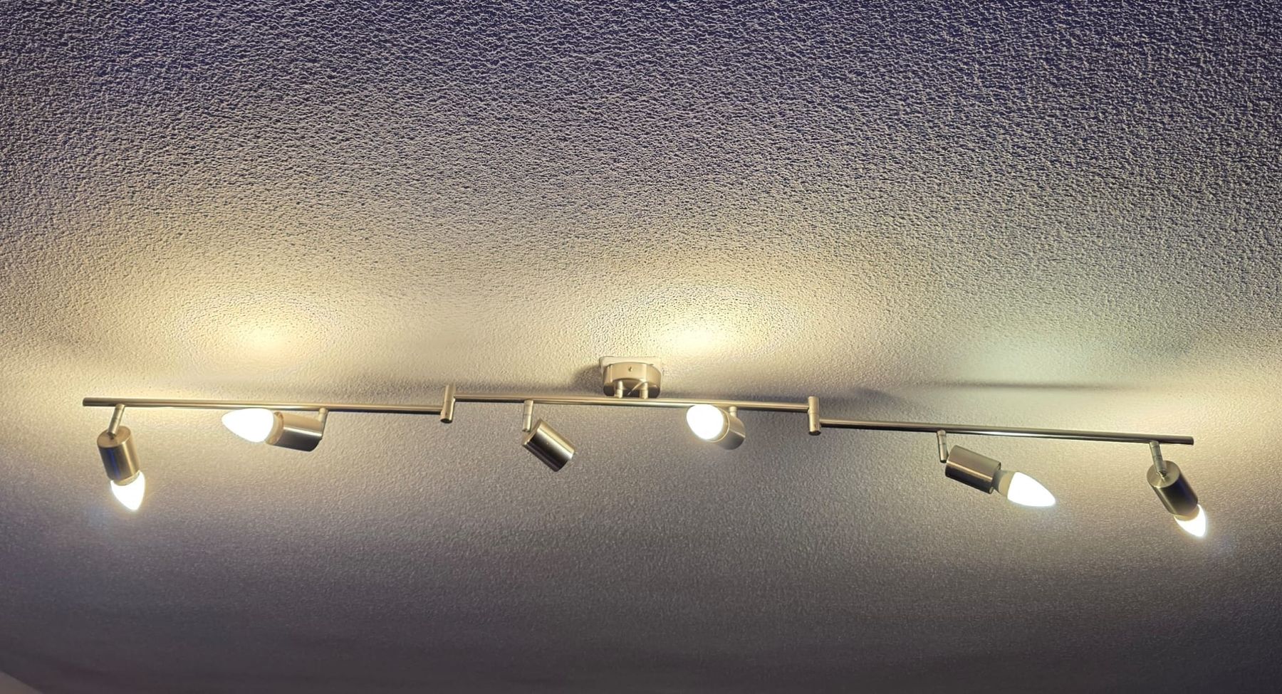 Lampadari & plafoniere: Edle Deckenlampe/Deckenleuchte mit 6 Spots – Usato da Rheinsulz venduto da Dred 1