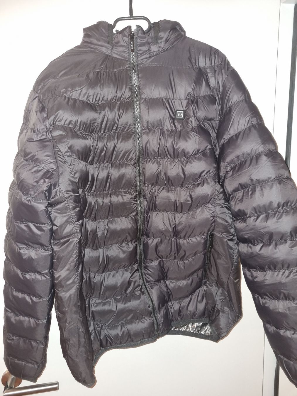 Jacken: Beheizbare Jacke inkl. Powerbank – Neu und originalverpackt aus Emmenbrücke von tonid26 3