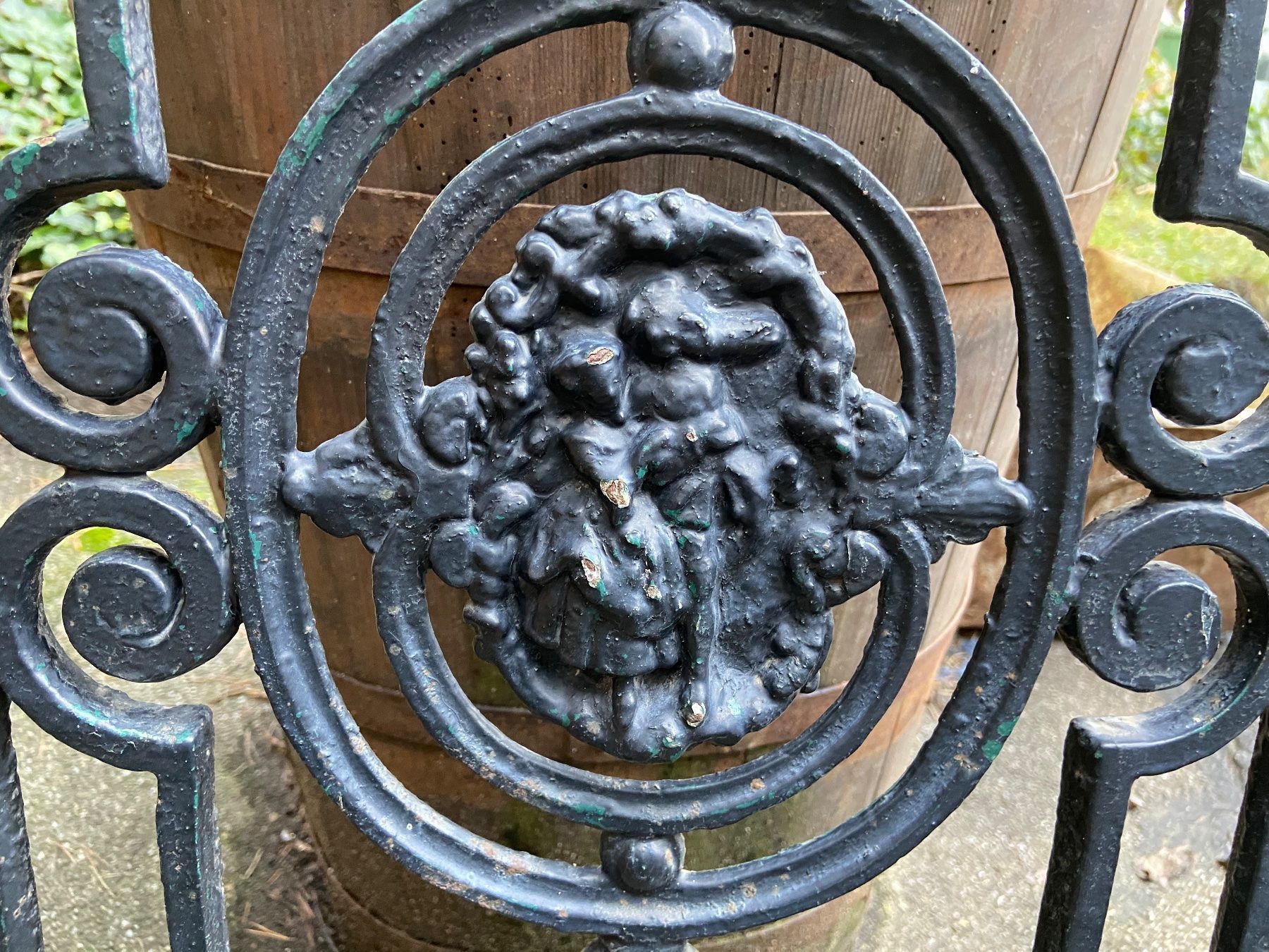 Fenster: Historisches Schmiedeeisen Fenstergitter – Gebraucht aus Buchs ZH von JPK7 2
