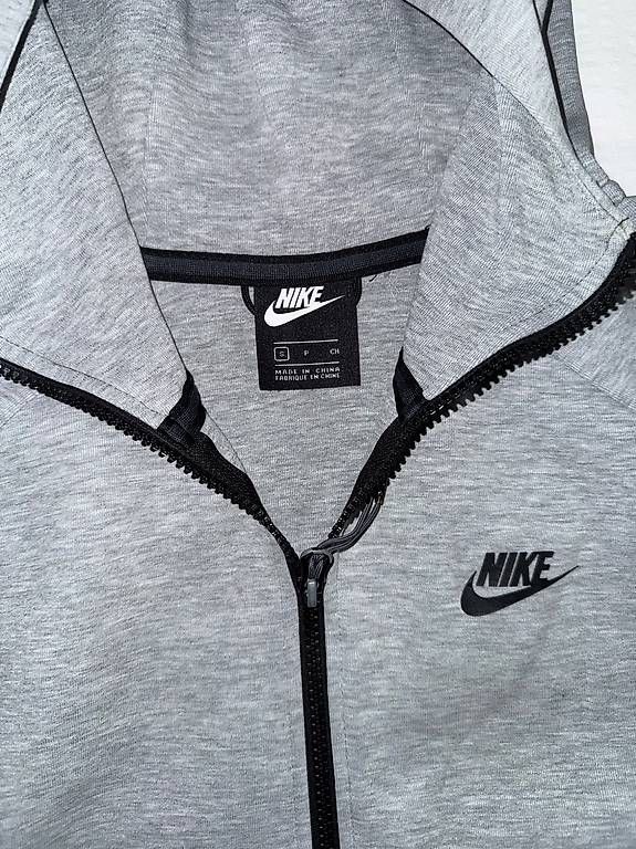 Jacken: Nike Tech Jacke – Gebraucht aus Zürich von joe_9lm9 1
