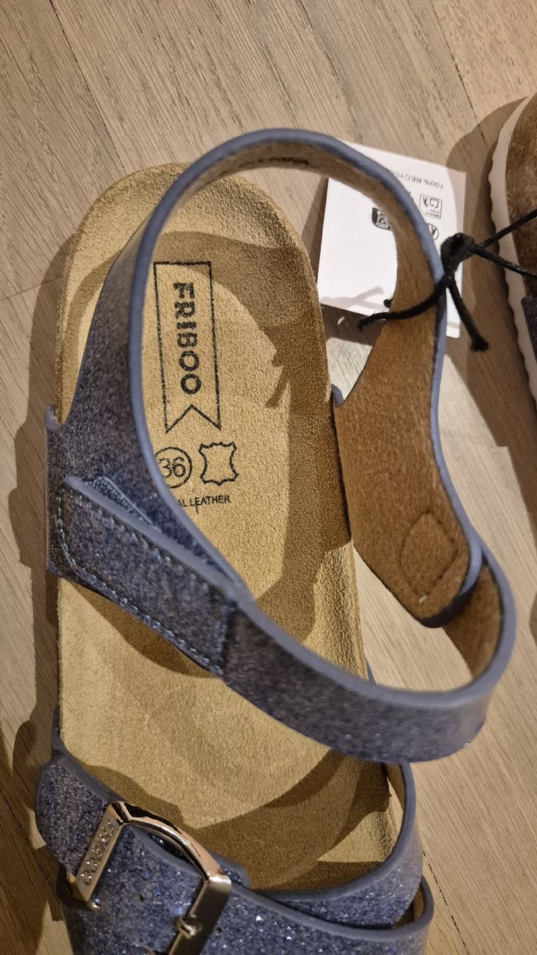 Scarpe per ragazze: neue Sandals fürs Mädchen Gr.36 – Nuovo e nell'imballaggio originale da Benglen venduto da Lotury 2