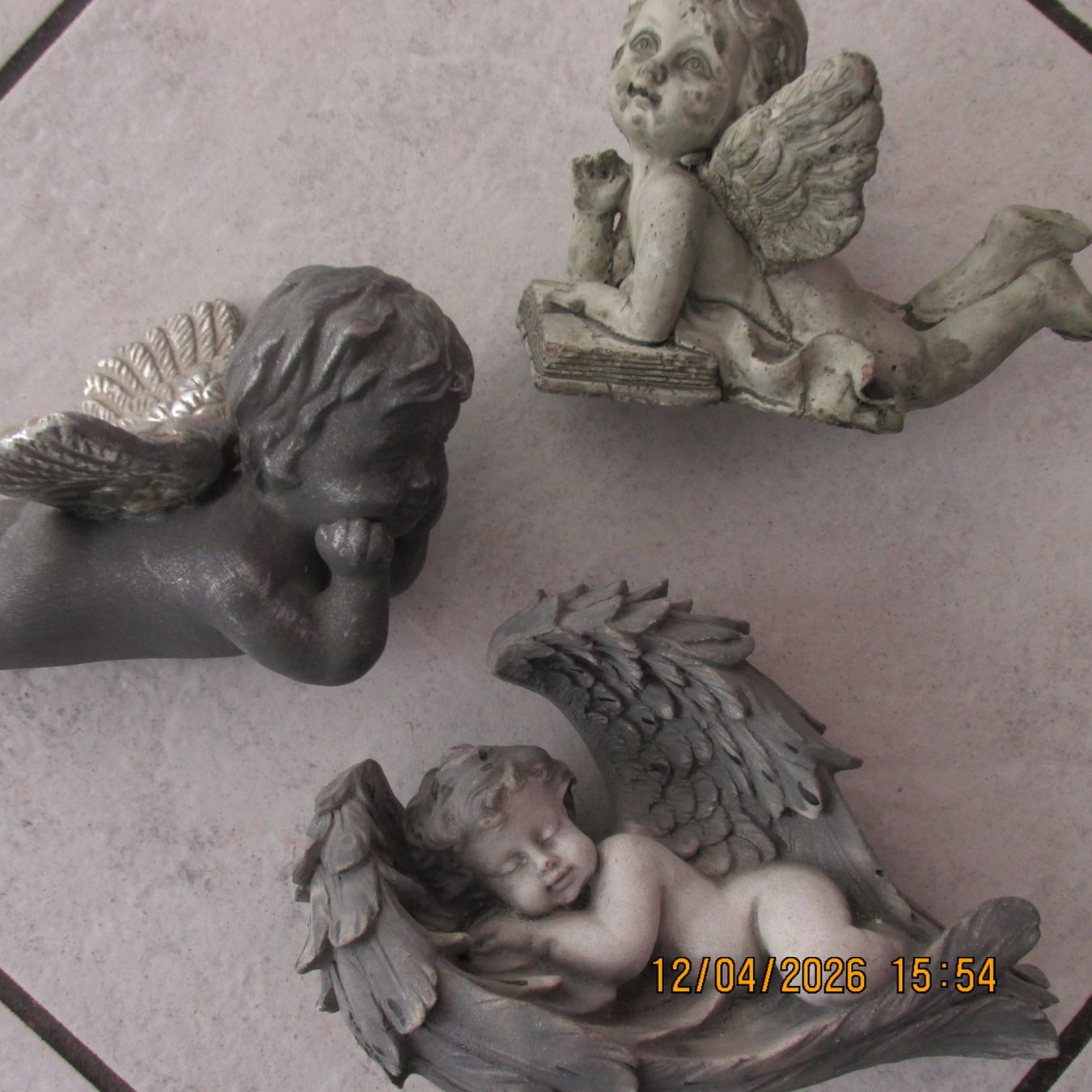 Figuren: 3 Engel Figuren Deko, Vintage Stil – Gebraucht aus Galgenen von Forflowers 3
