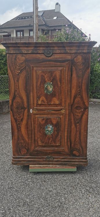 Wunderschone Restauration Alter Schrank Fotos