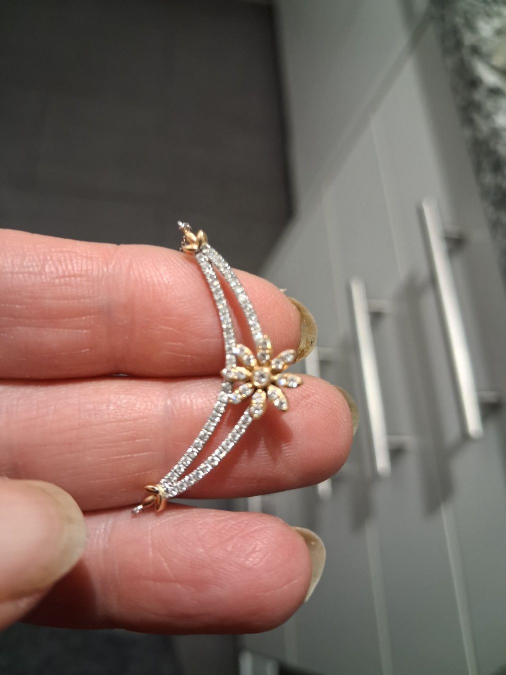 Catenine: Weissgold Collier Blumen Diamanten – Usato da Biel/Bienne venduto da gabiname 5