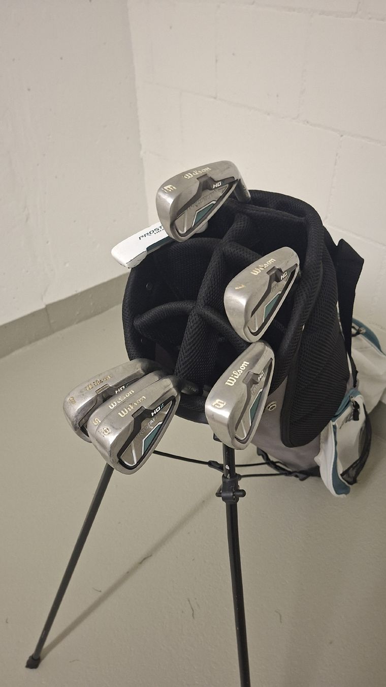 Wilson Schläger & Sets: Golf Set Anfänger Damen – Gebraucht aus Hünenberg von 1902 4